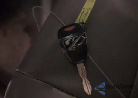 2005 Jeep Liberty Limited Edition z USA, uszkodzony, nr VIN 1J4GL58K25W681575